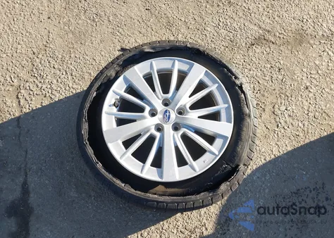 2017 Subaru Impreza 2.0I Premium z USA, uszkodzony, nr VIN 4S3GKAB66H3618448